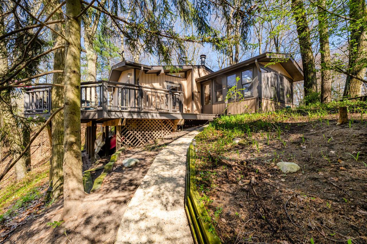 28310 Shorewood Drive - Photo 1