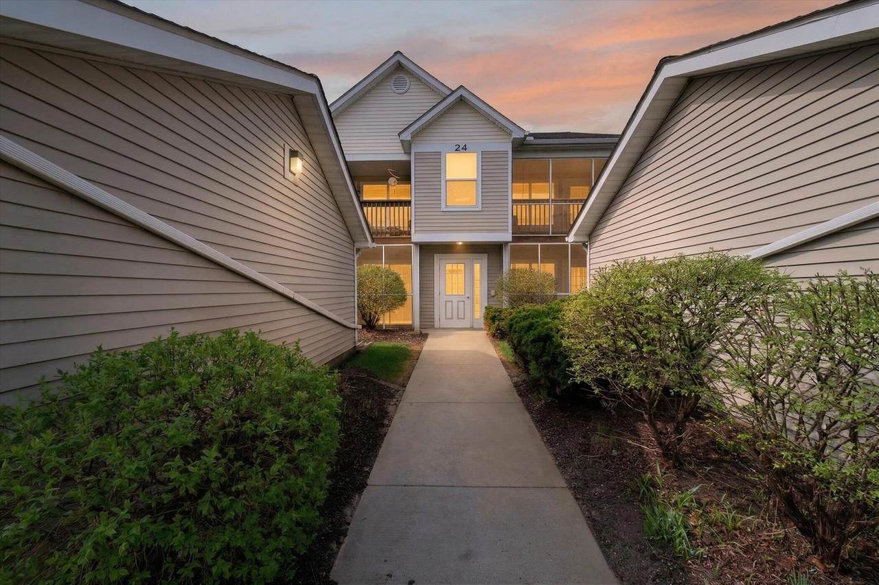 1523 Long Meadow Trail - Photo 1