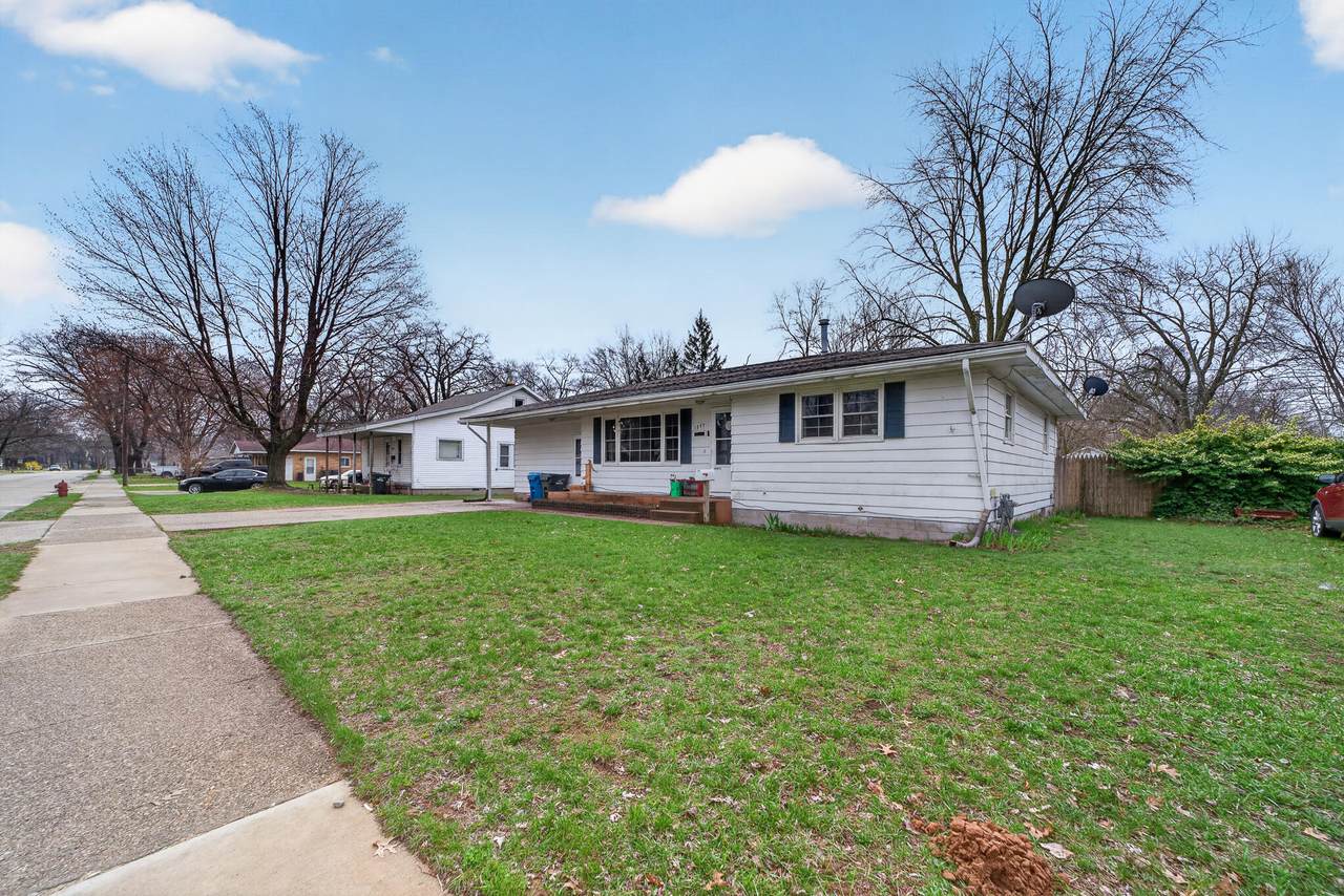 1277 Francis Avenue - Photo 1