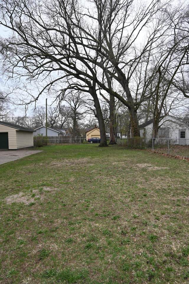 2413 Leahy Street - Photo 1