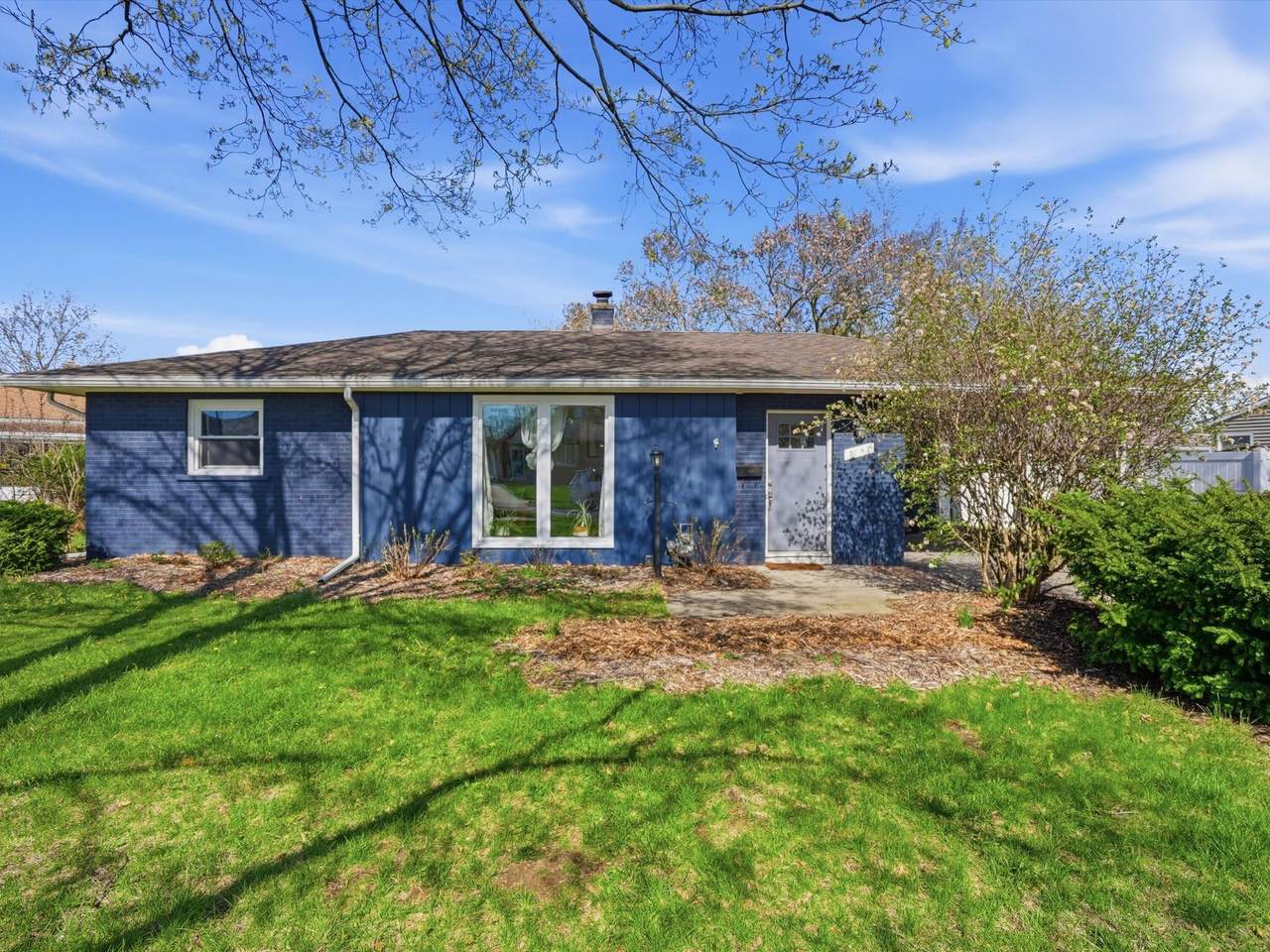 1181 Kay Parkway - Photo 1