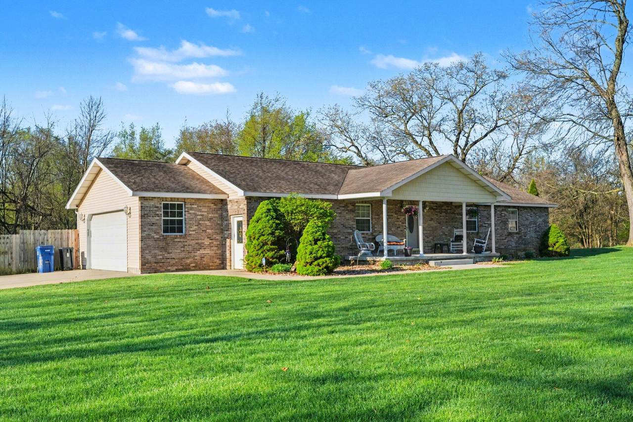 23803 Evan Street - Photo 1