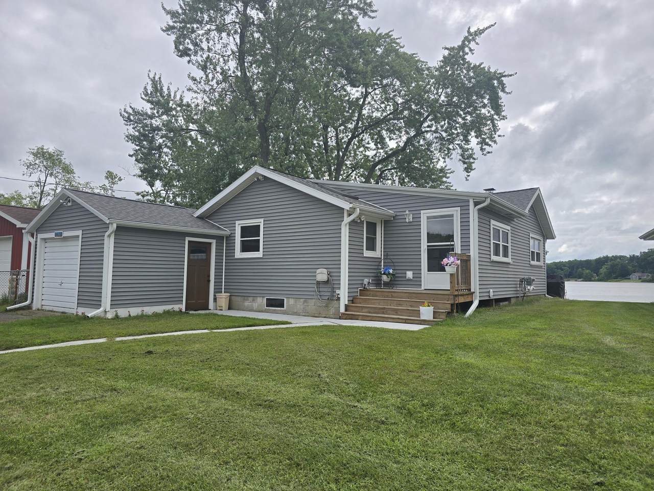 11023 Pennock Lane - Photo 1