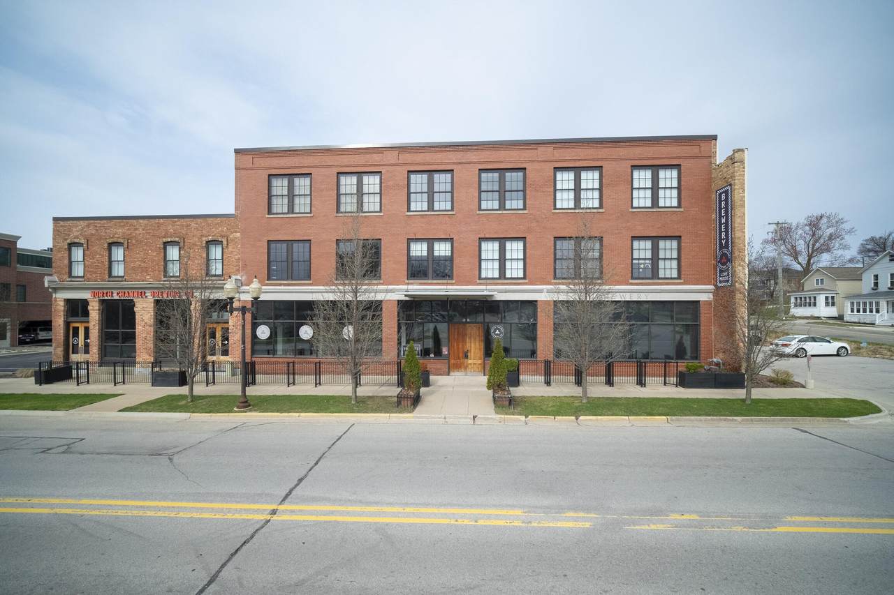 86 Washington Street - Photo 1