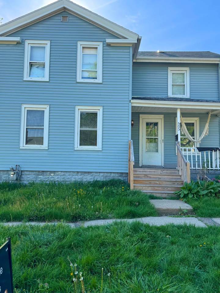 505 Ionia Street - Photo 1