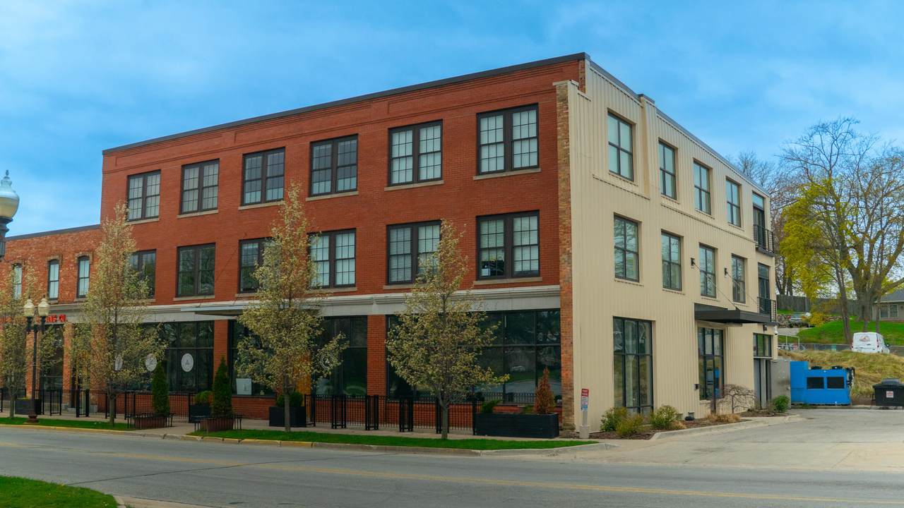 86 Washington Street - Photo 1