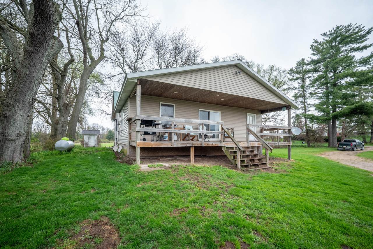 6333 195th Avenue - Photo 1