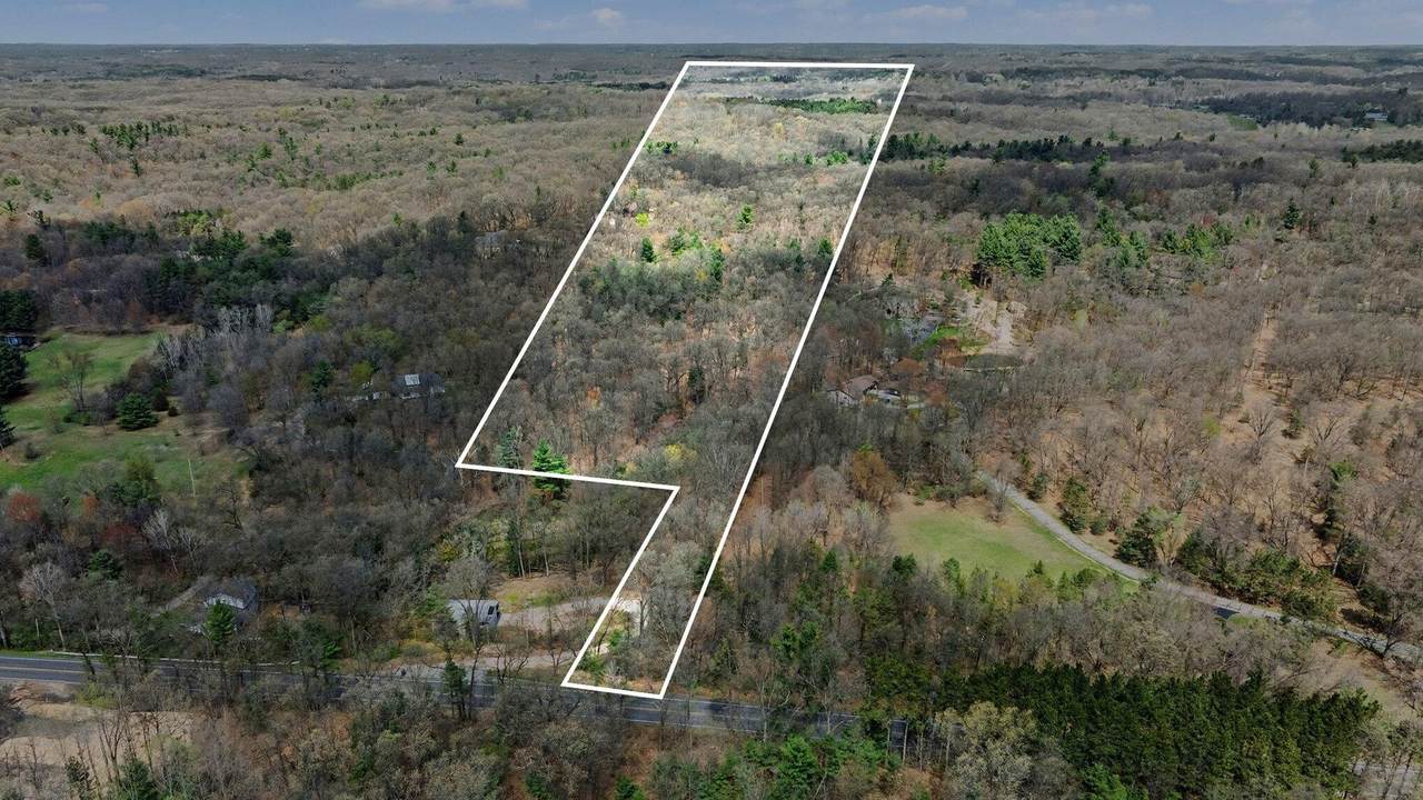 8965 Vergennes Street - Photo 1