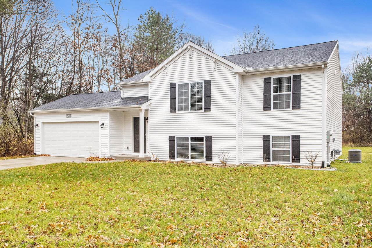 18342 Loganwood Trail - Photo 1