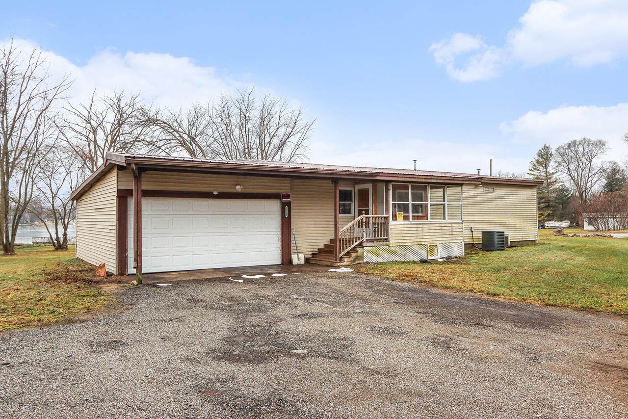 1121 Heights Drive - Photo 1