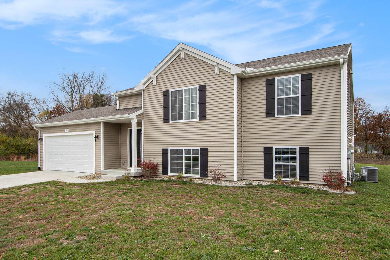 52011 Pulver Road - Photo 1