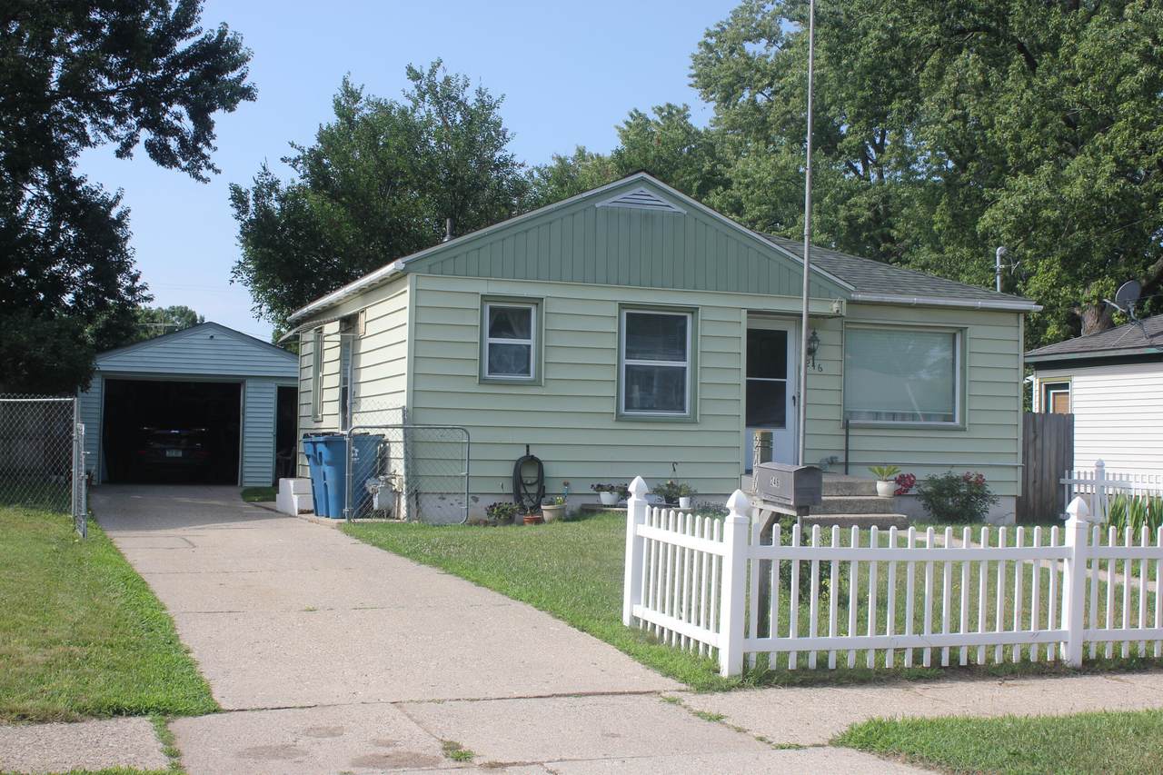 https://bt-photos.global.ssl.fastly.net/swmich/1280_boomver_1_26034597-2.jpg