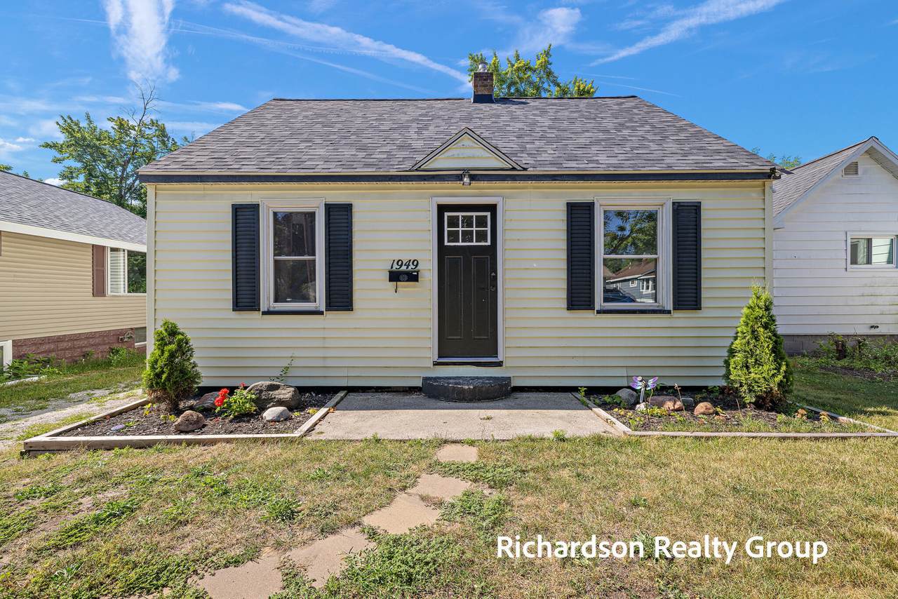 1949 Letart Avenue - Photo 1
