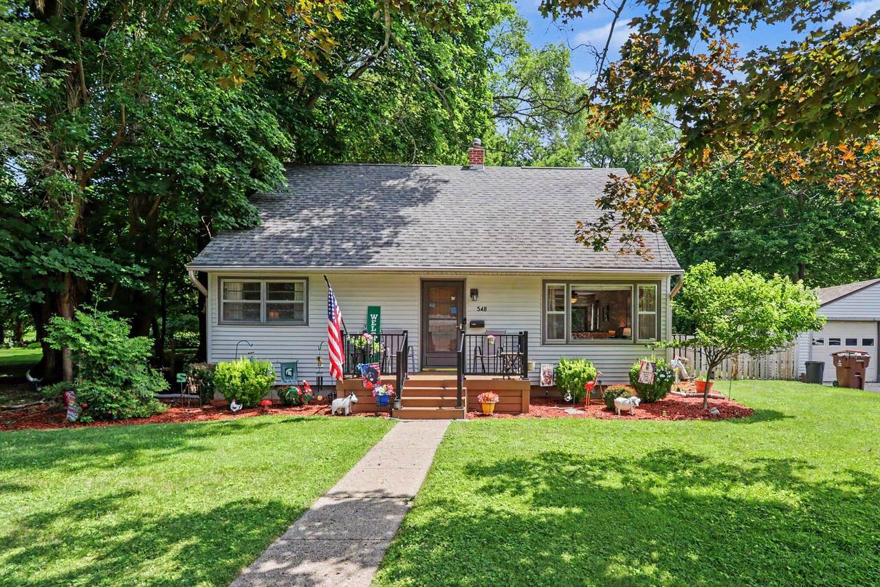 548 Linden Street - Photo 1