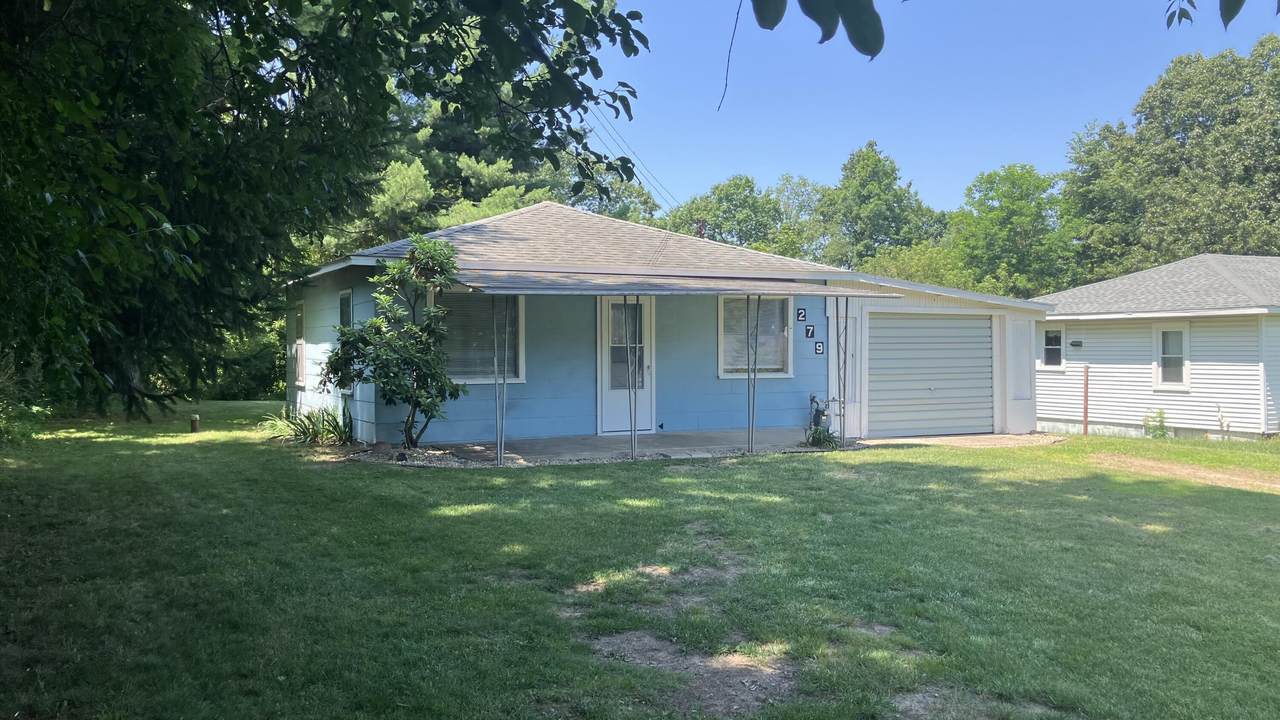 279 Silver Street - Photo 1