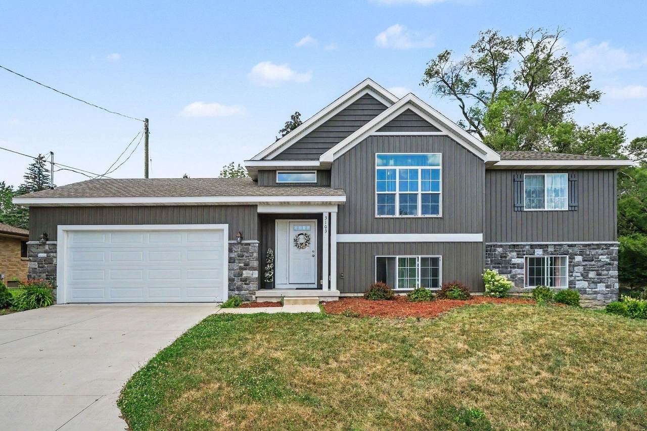 3103 52nd Street - Photo 1