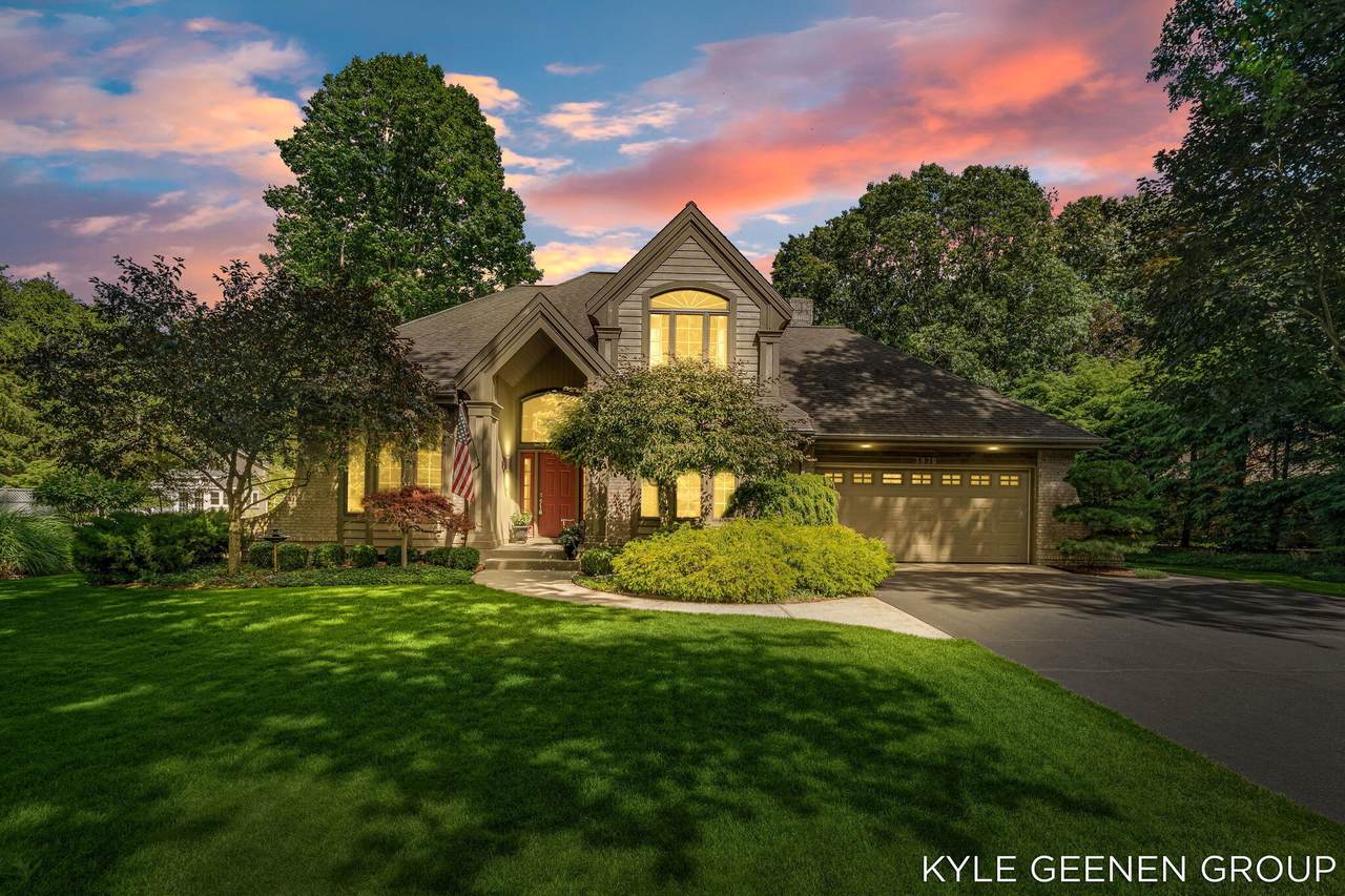 3970 Lake Point Drive - Photo 1