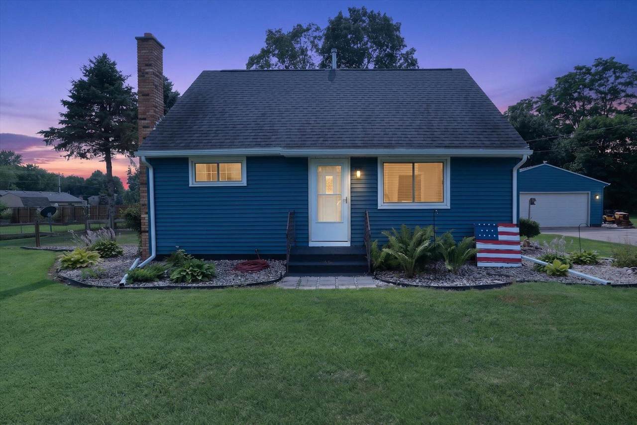 68958 Claire Street - Photo 1