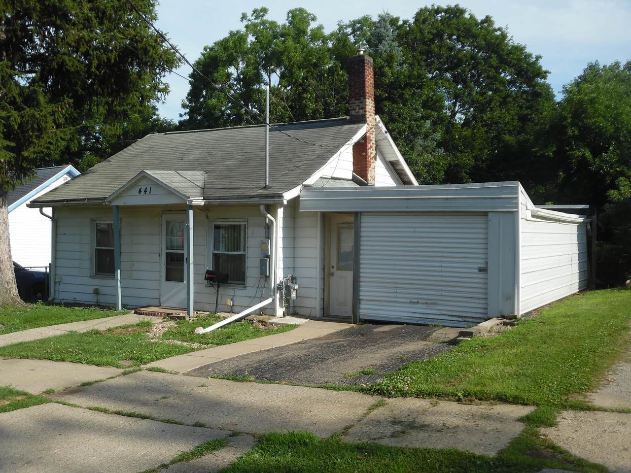441 Adams Street - Photo 1
