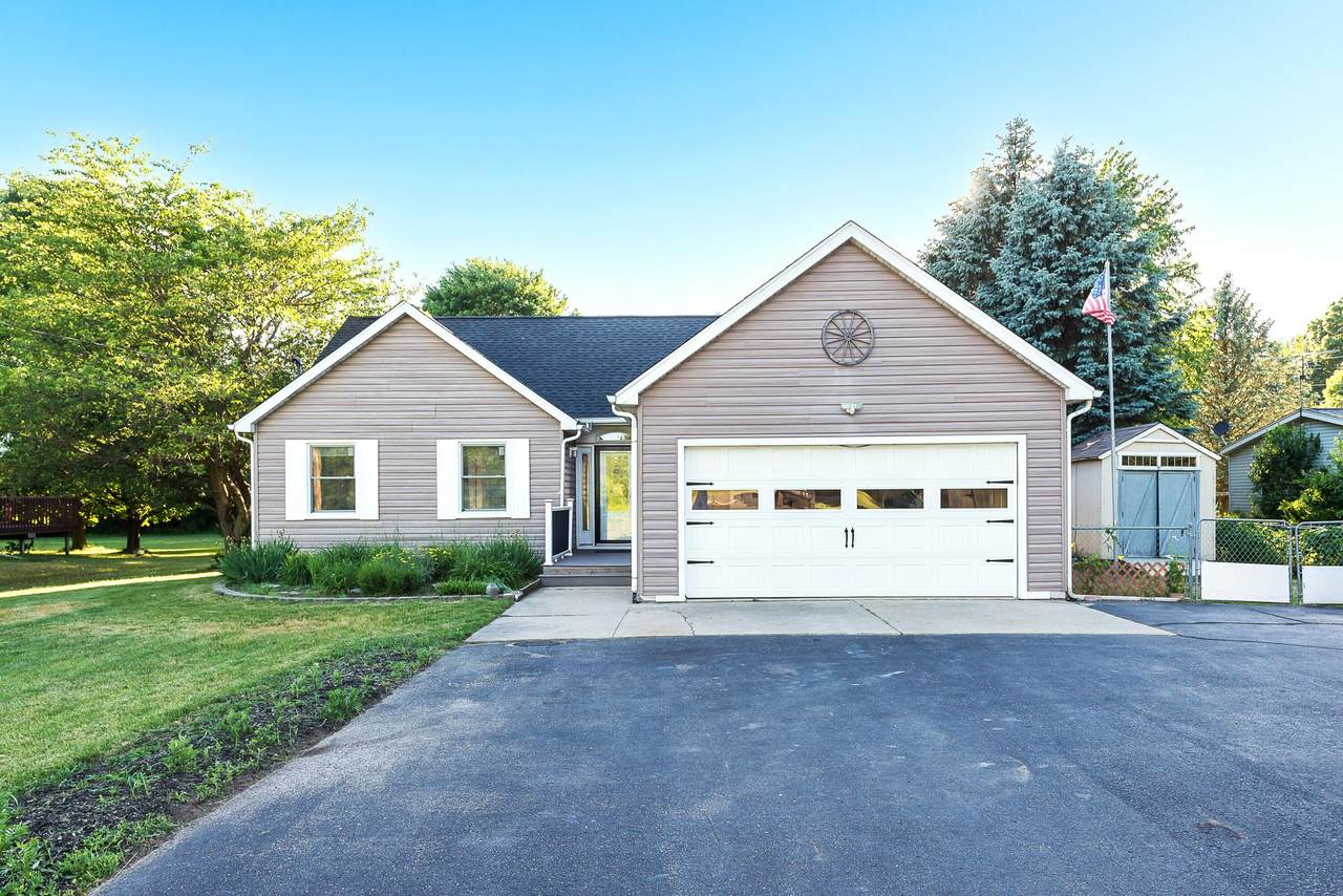 8280 Clear Lake Road - Photo 1