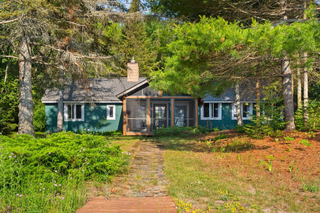 1384 Lake Huron Shore Drive - Photo 1