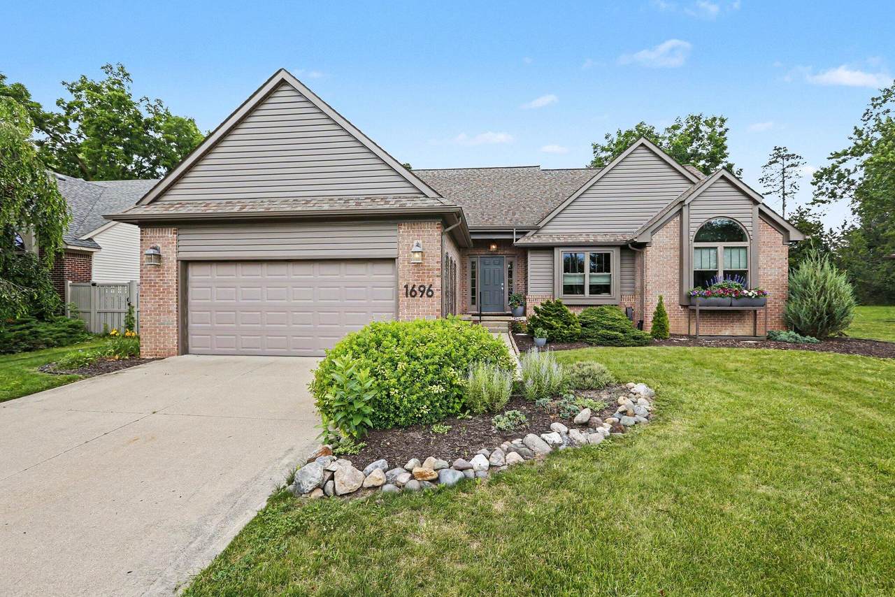 1696 Ellsworth Road - Photo 1