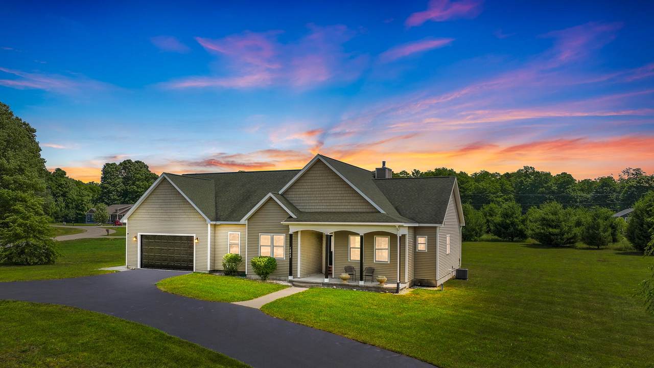 18863 Meadowlark Road - Photo 1
