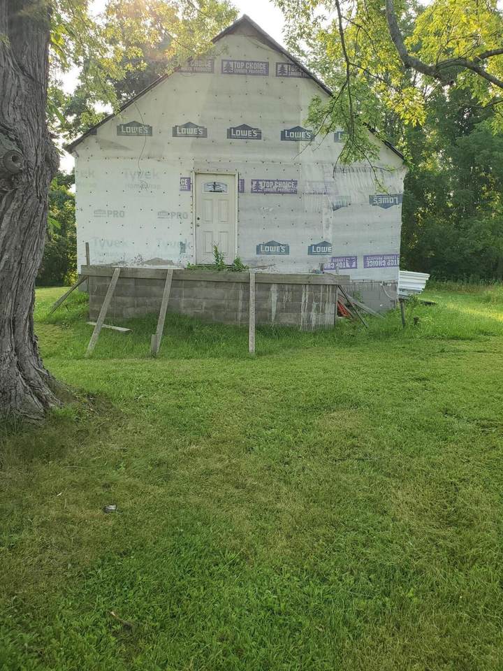 2286 Highland Avenue - Photo 1