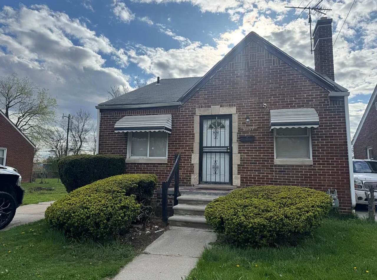 8857 Terry Street - Photo 1