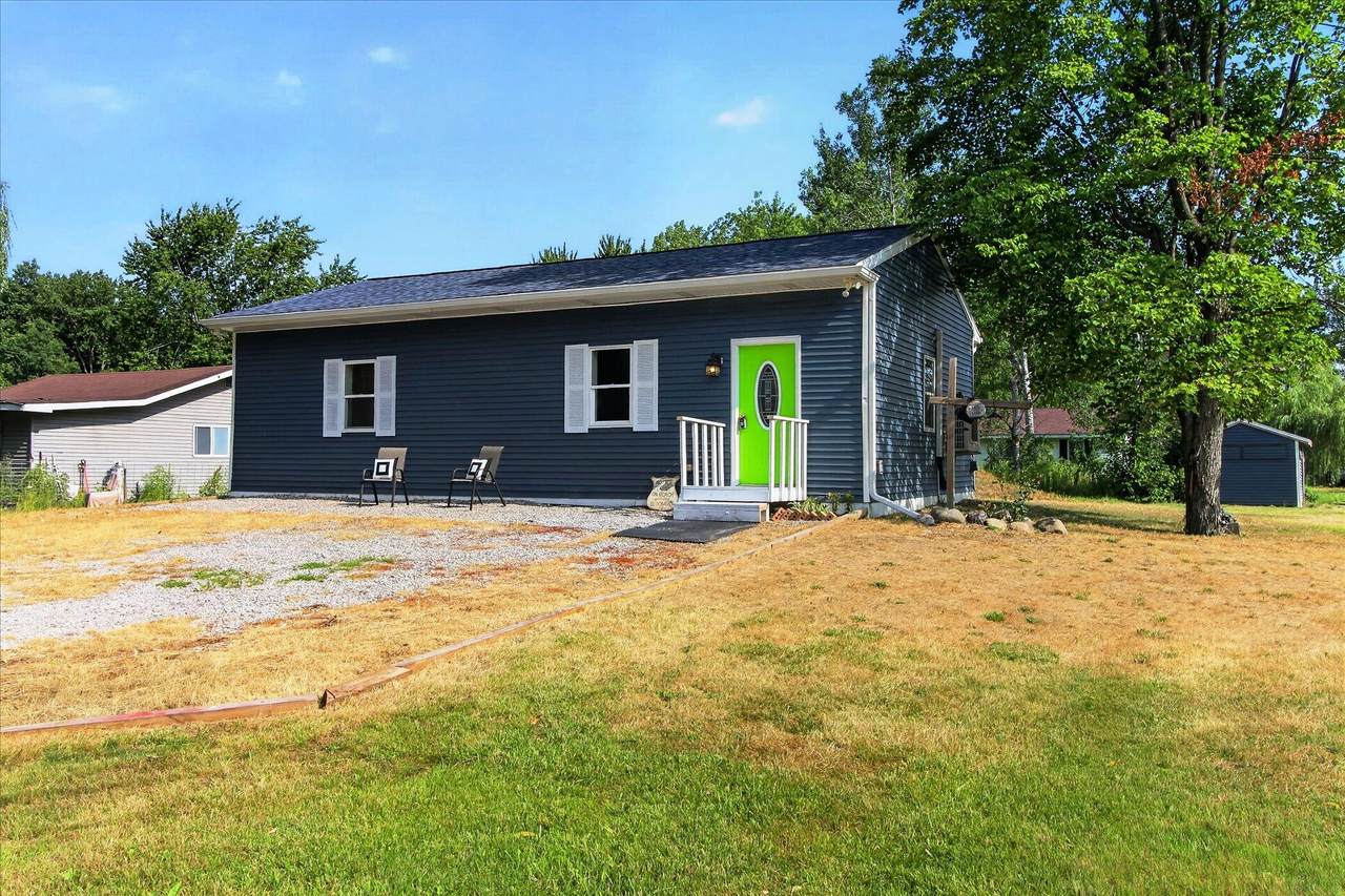 8048 17 Mile Road - Photo 1