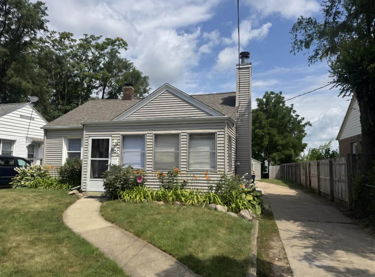 155 Cliff Street - Photo 1
