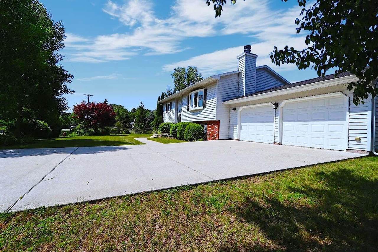 146 6th Street - Photo 1