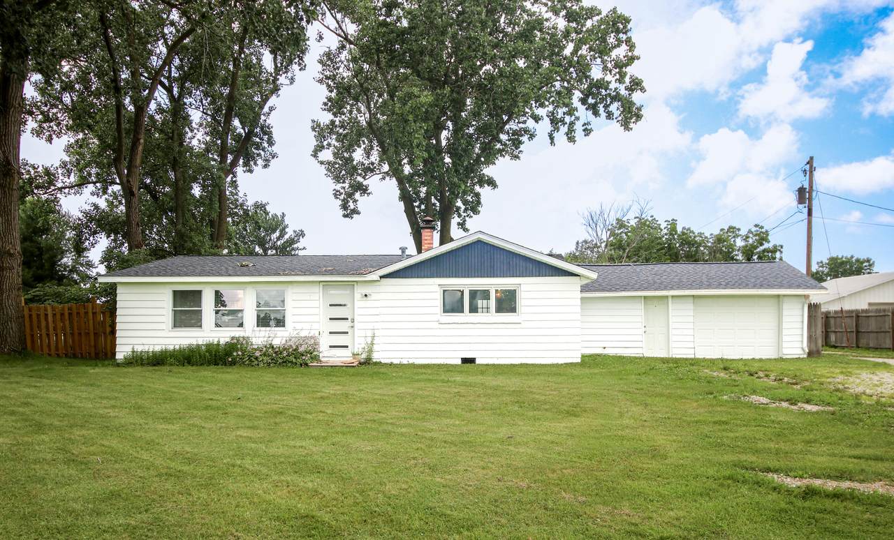 18528 Pardee Road - Photo 1