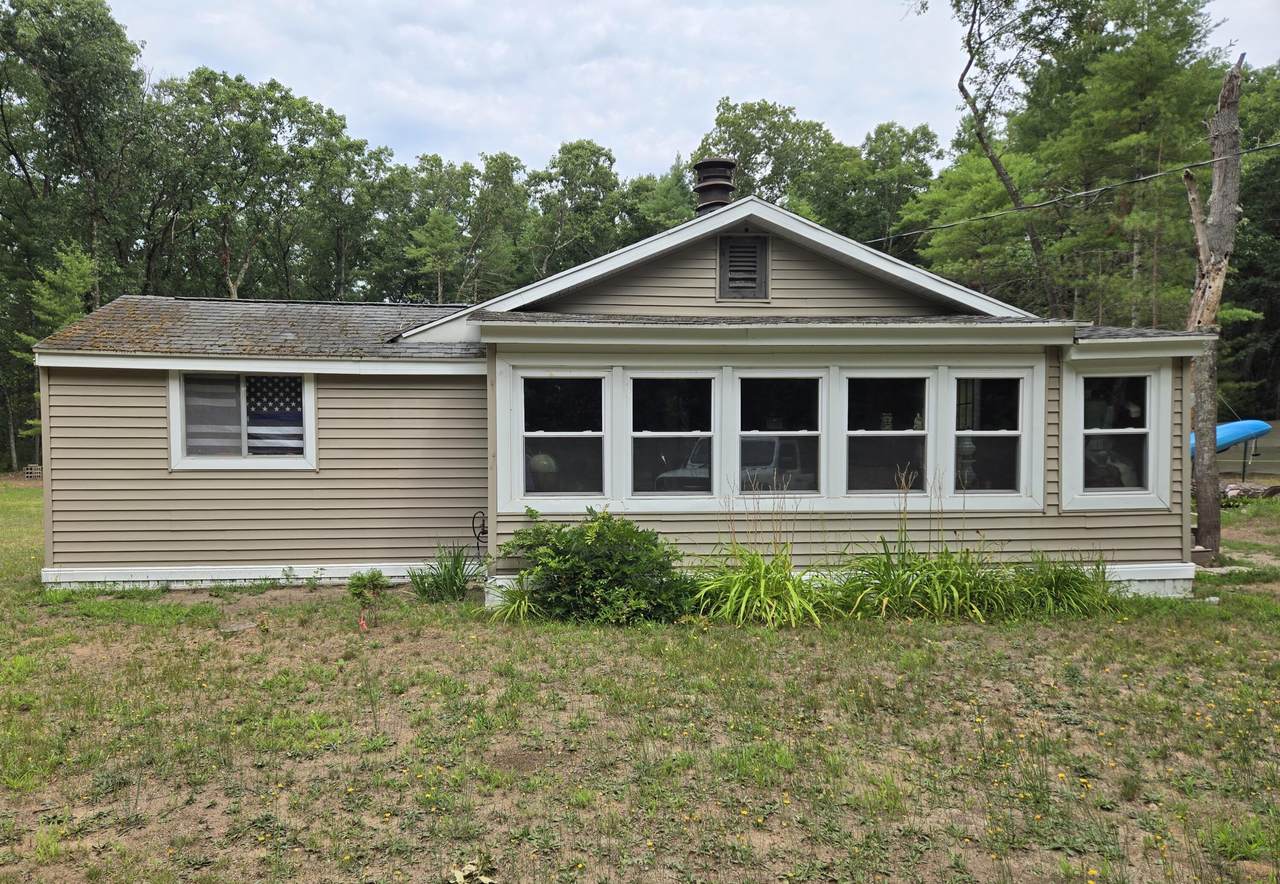 6582 Pine Crest Drive - Photo 1