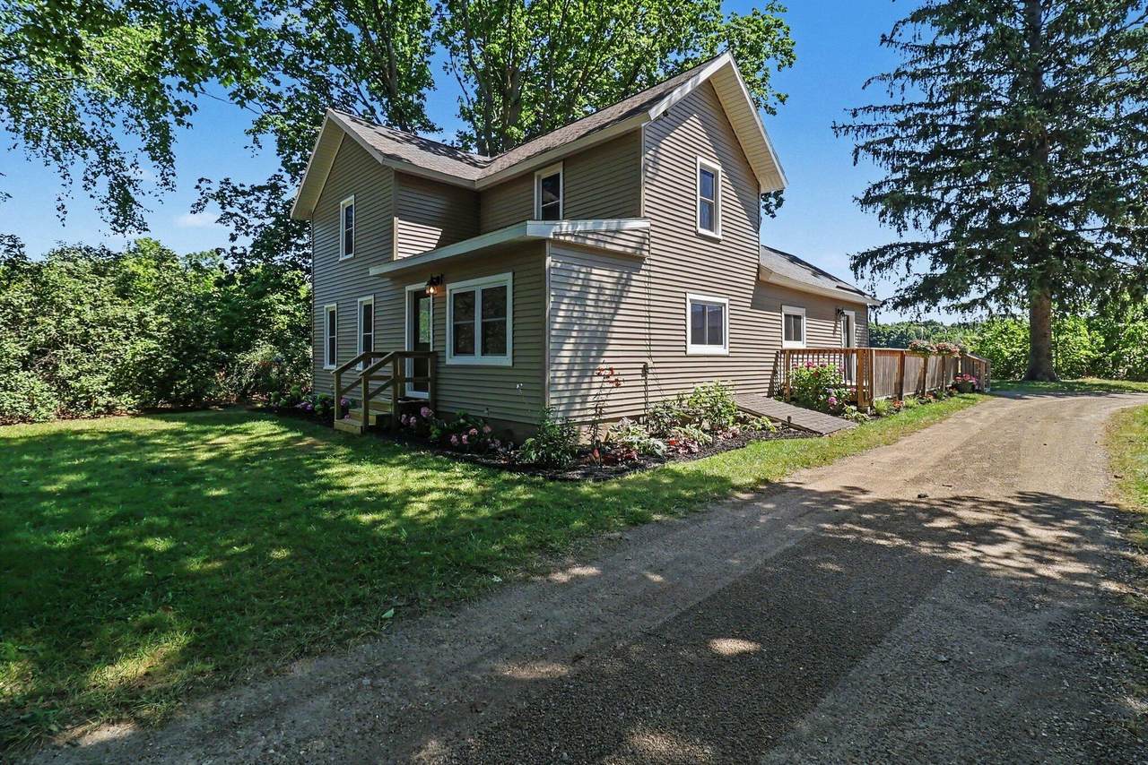 158 72nd Avenue - Photo 1