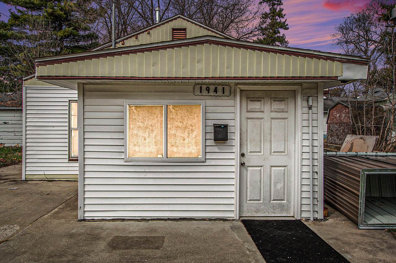 1941 Walcott Street - Photo 1