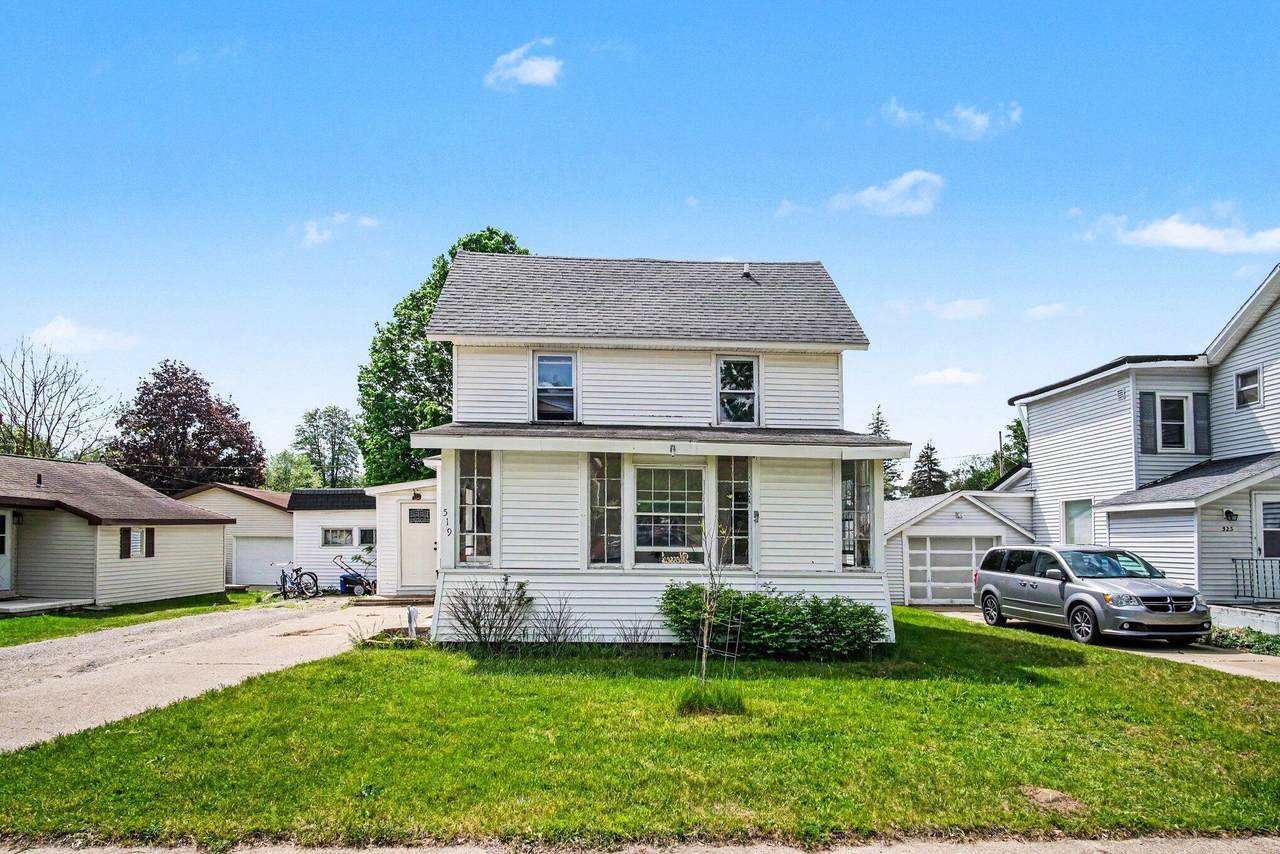 519 Rose Avenue - Photo 1