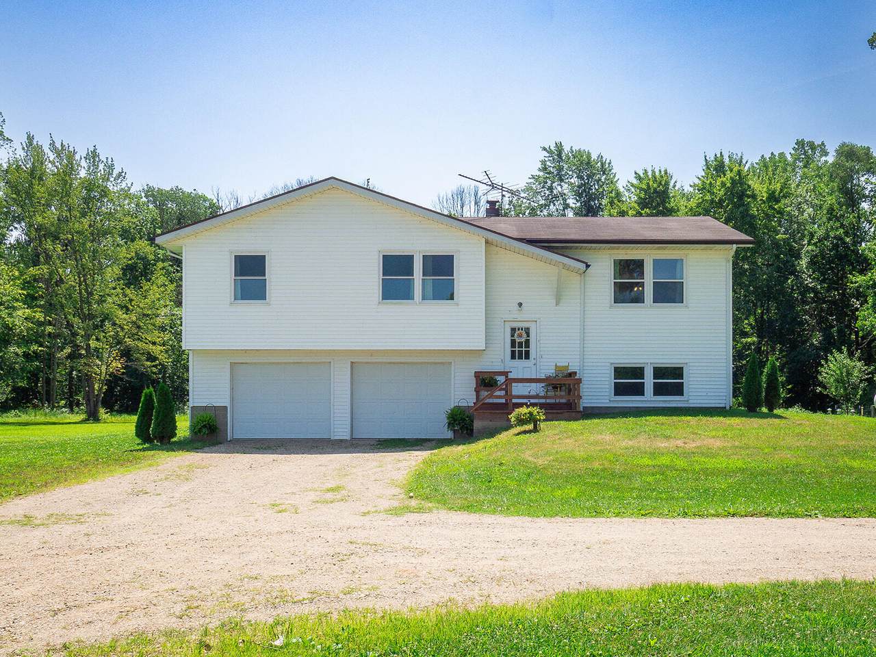 35159 40th Avenue - Photo 1