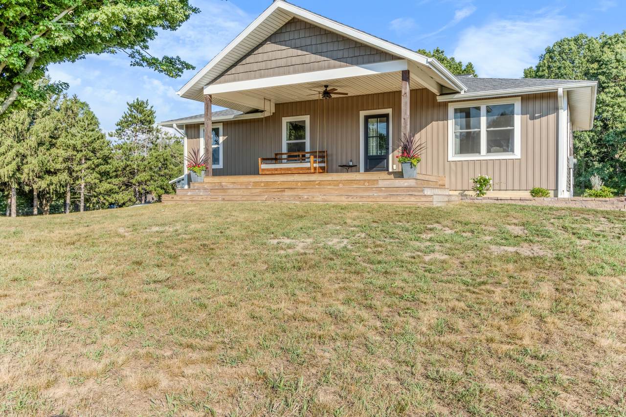 10390 Lovers Lane - Photo 1