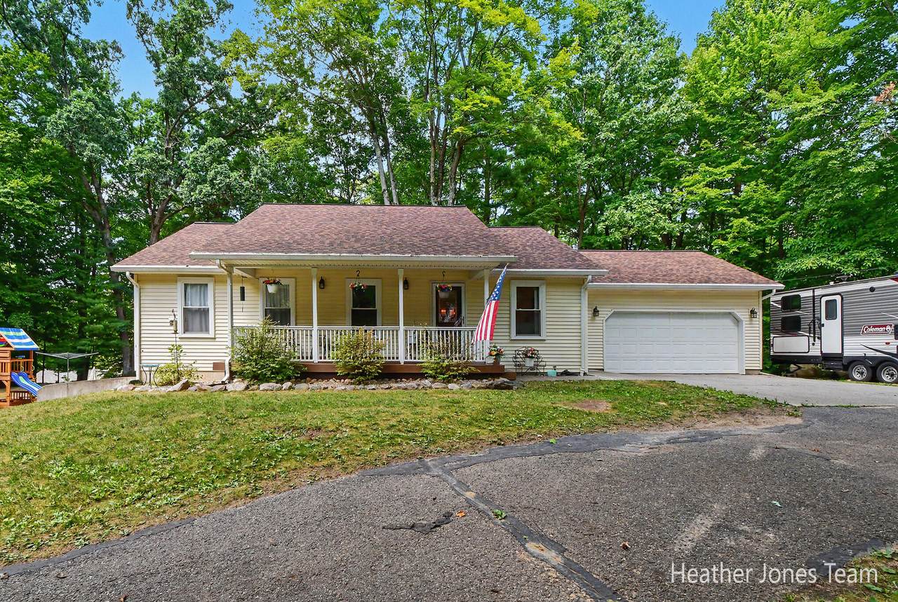 6936 Schmeid Road - Photo 1