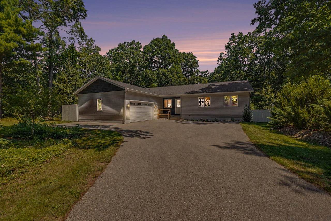8270 Sheridan Street - Photo 1