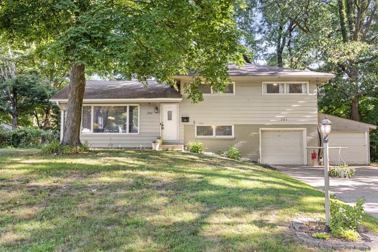 341 Country Club Terrace - Photo 1