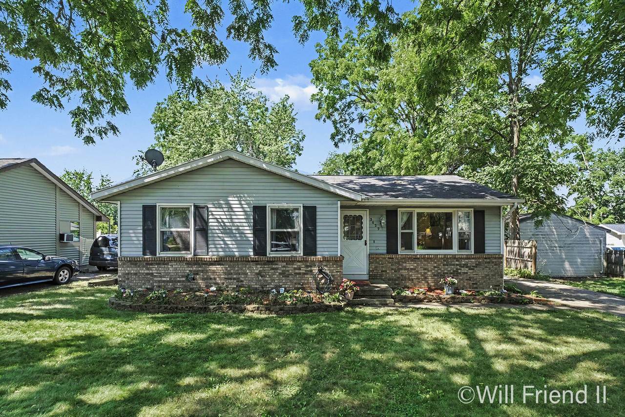 3629 Bluebird Avenue - Photo 1