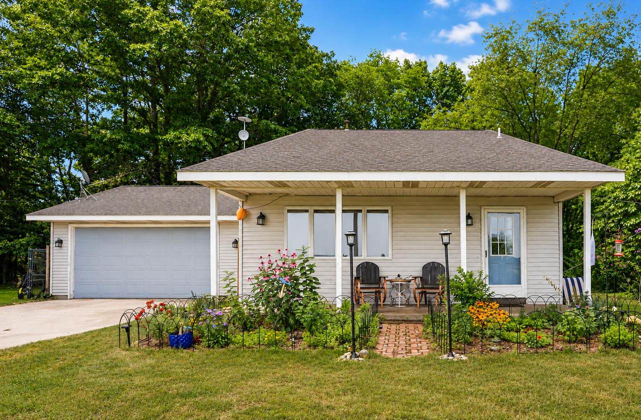 3608 45th Street - Photo 1