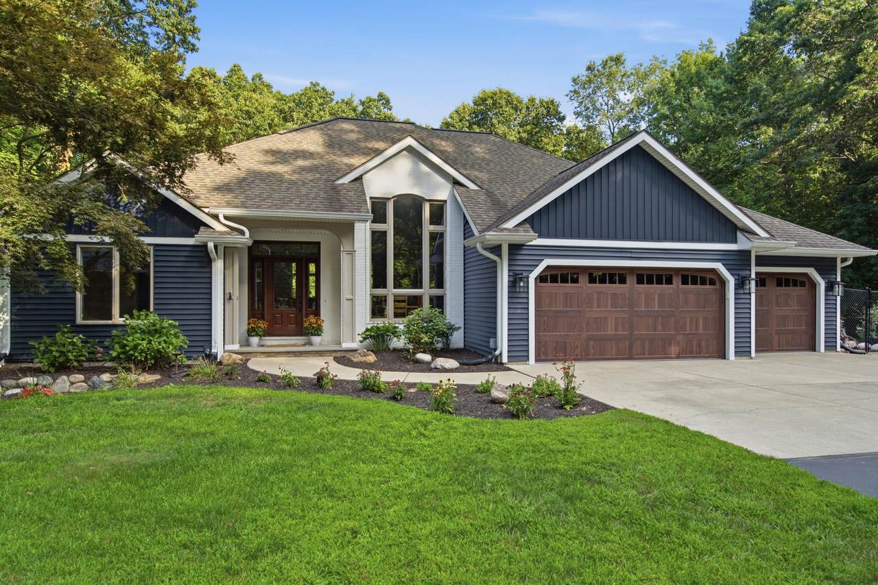 8537 2nd Street - Photo 1