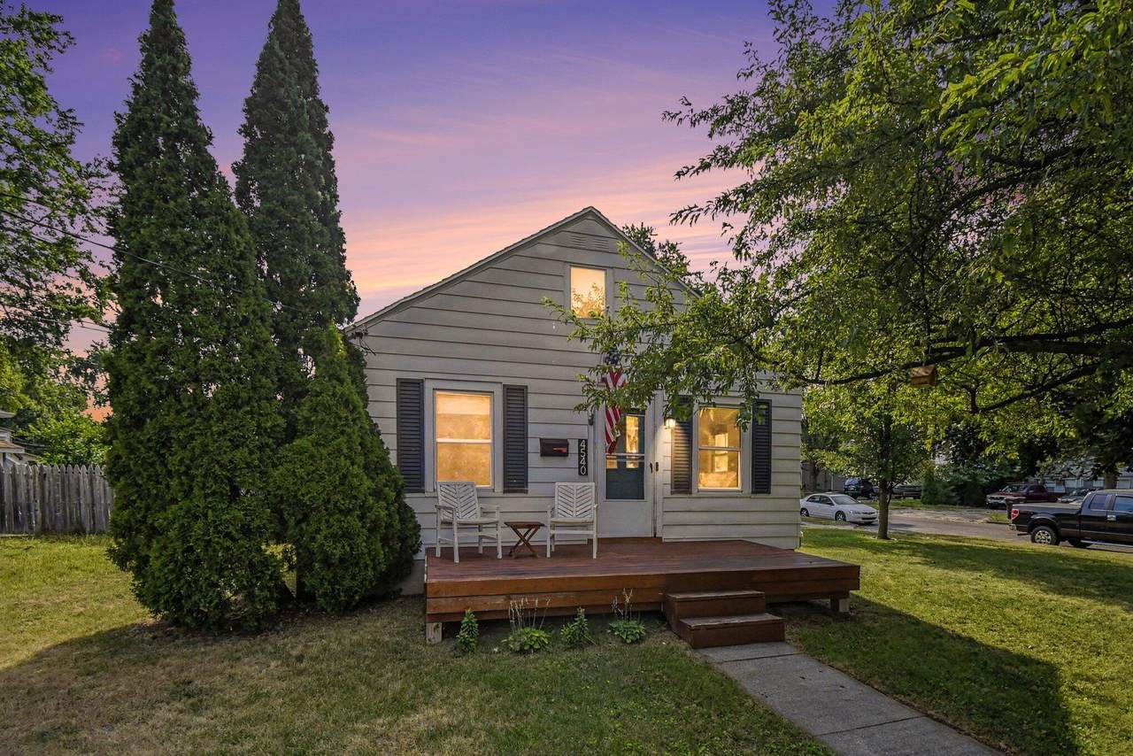 4540 Hyde Park Avenue - Photo 1