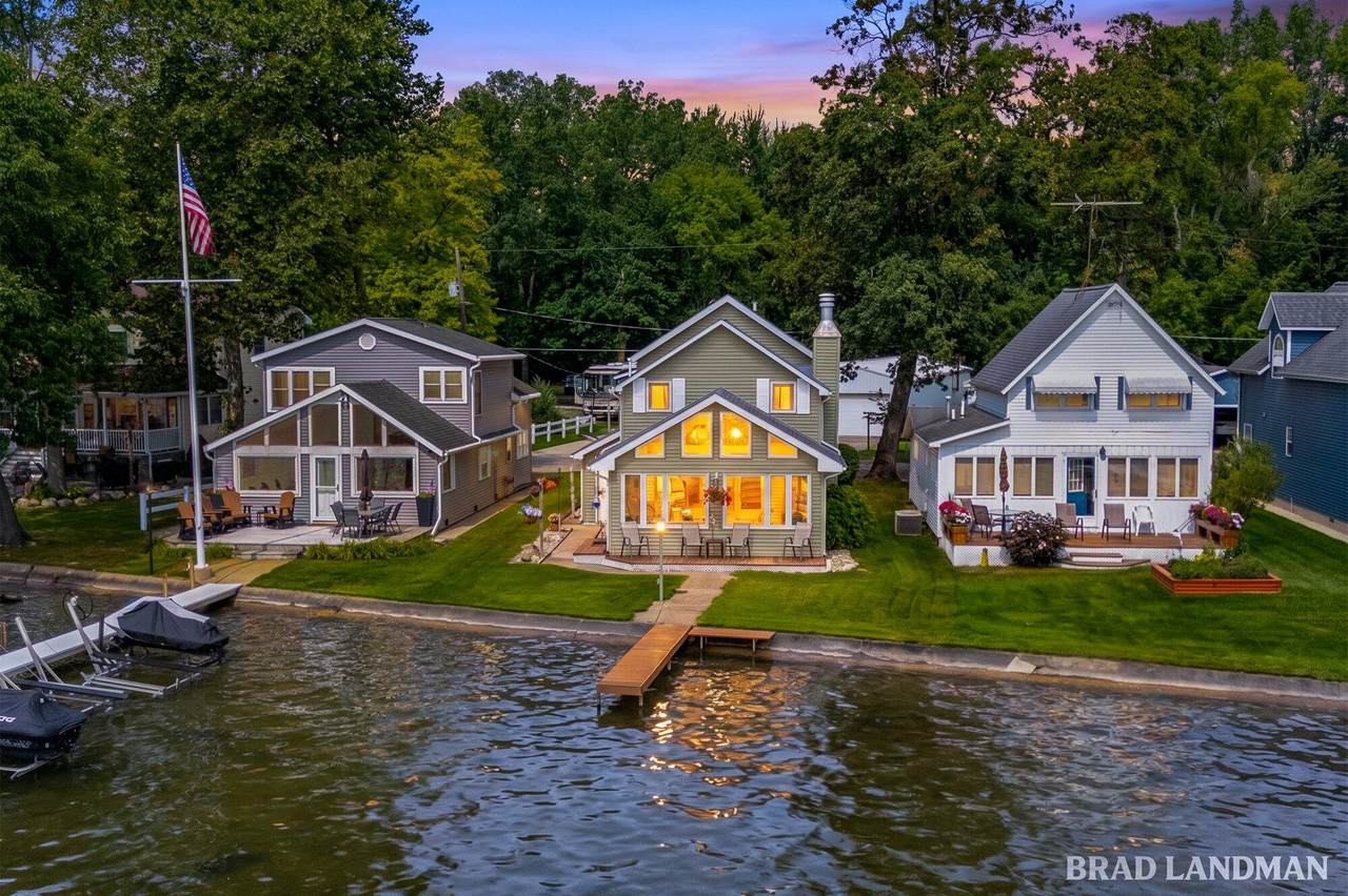 3461 Sandy Beach Street - Photo 1