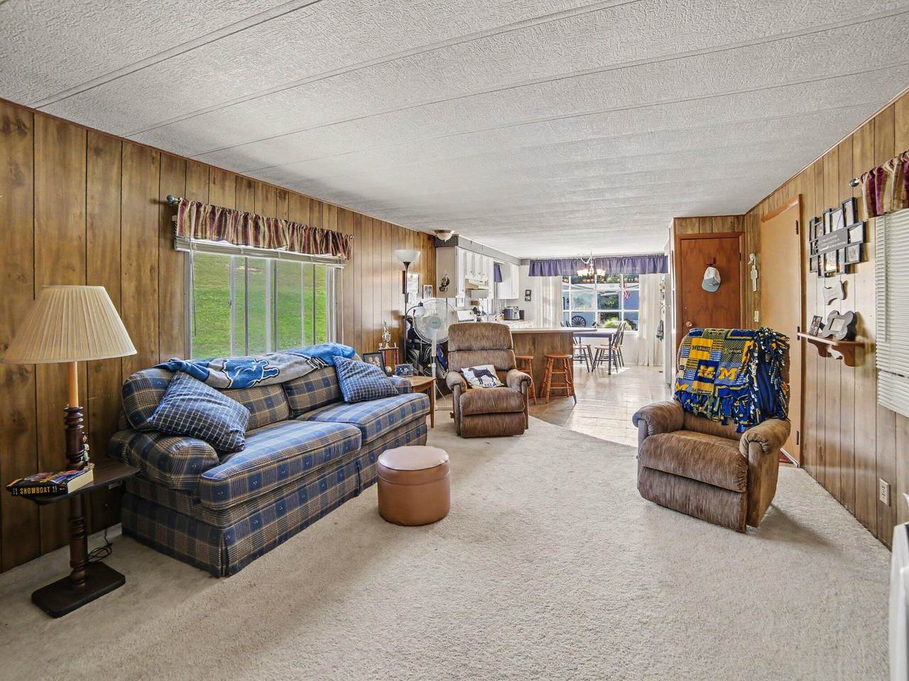 https://bt-photos.global.ssl.fastly.net/swmich/1280_boomver_1_26040715-2.jpg