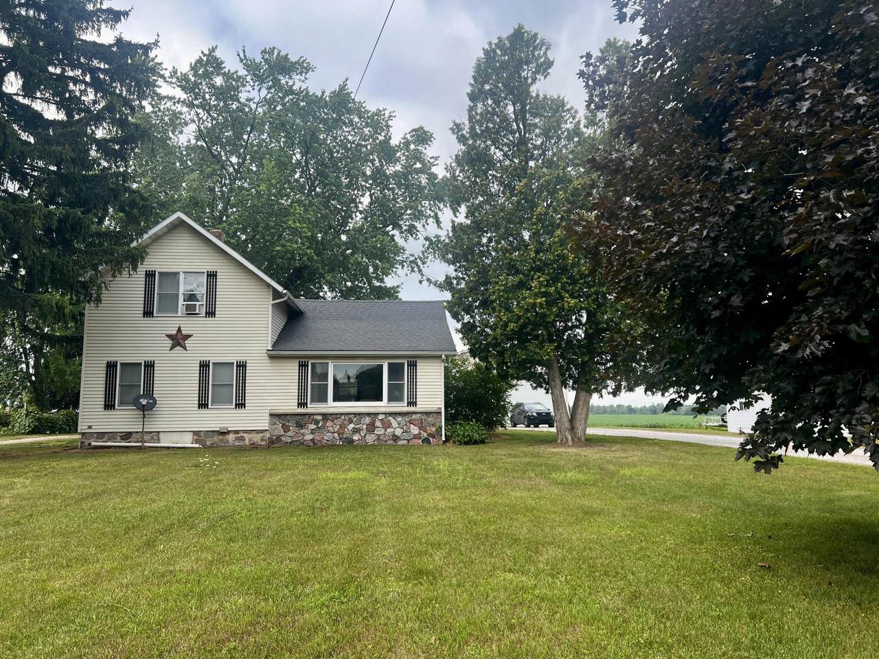 3522 9 Mile Road - Photo 1