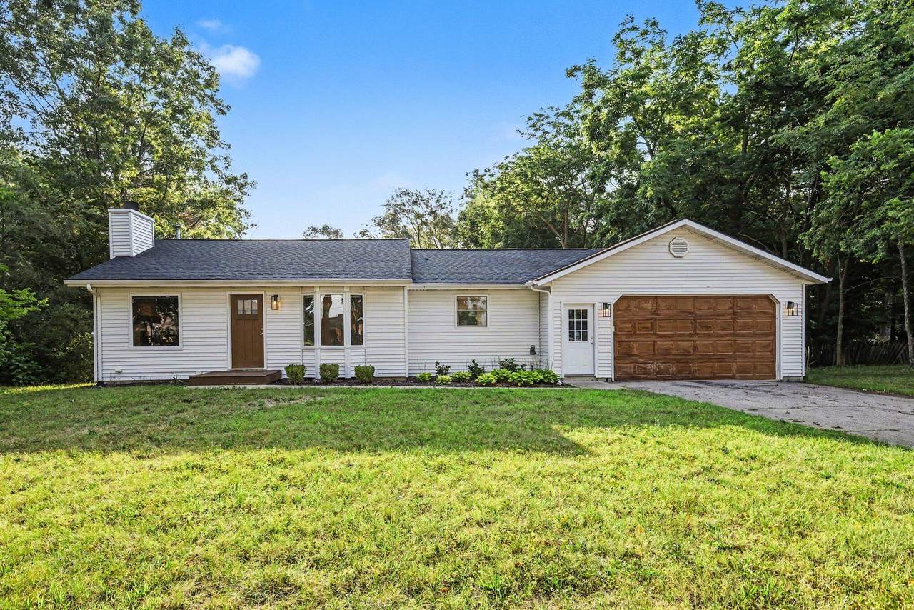 4372 Hunsberger Avenue - Photo 1